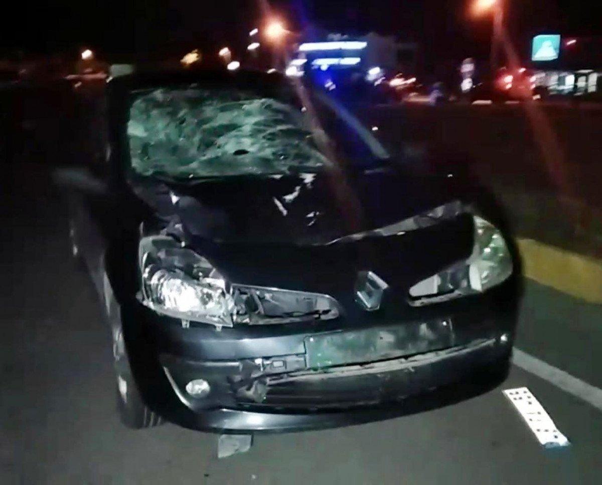 Muğla'da yaya geçidinden karşıya geçmek isteyen çifte araba çarptı: 1 ölü