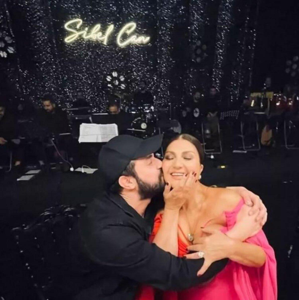 Sibel Can'ın fotoğrafı dalga konusu oldu