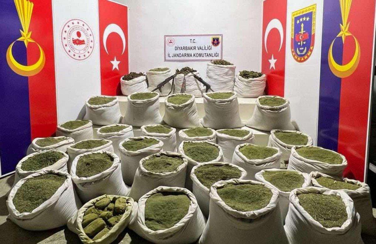 Lice'de 'Eren Abluka-15 Narko Operasyonu' başlatıldı