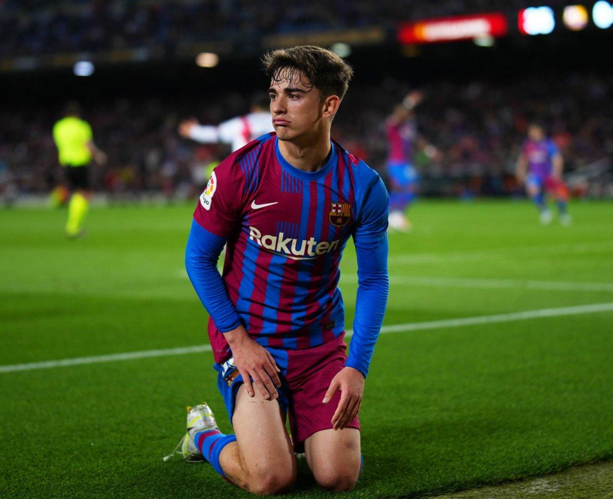 Barcelona acil 500 milyon euro arıyor