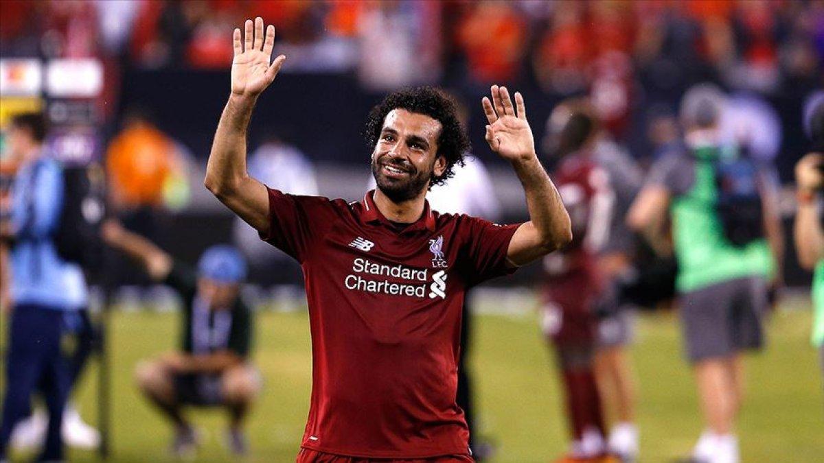 Mohamed Salah, İngiltere'de yılın futbolcusu seçildi