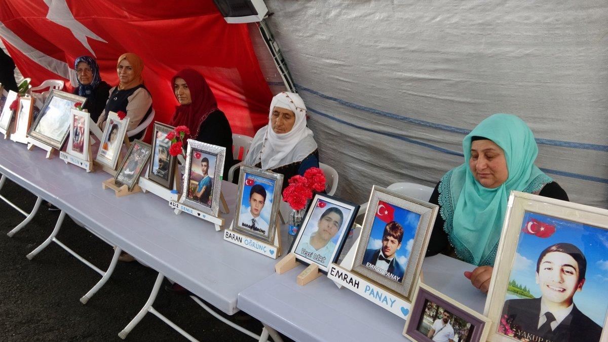 Diyarbakır'daki evlat nöbetinde bin 13'ncü güne girildi