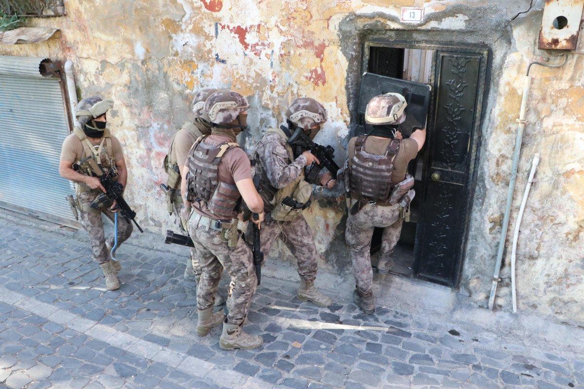 Şanlıurfa'da torbacı operasyonu: 24 tutuklama