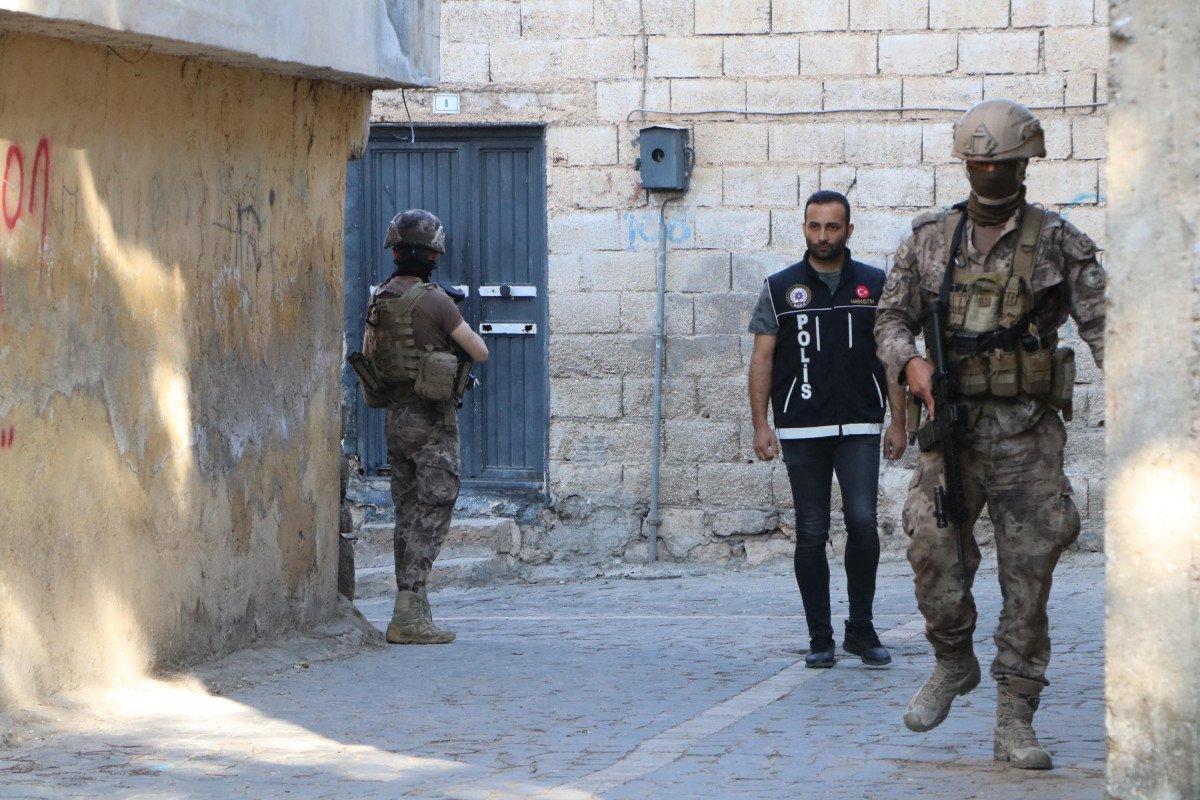 Şanlıurfa'da torbacı operasyonu: 24 tutuklama