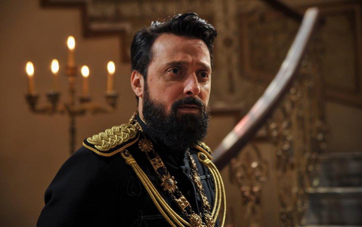 Oyuncu Hakan Yufkacıgil, taksiciden dayak yedi