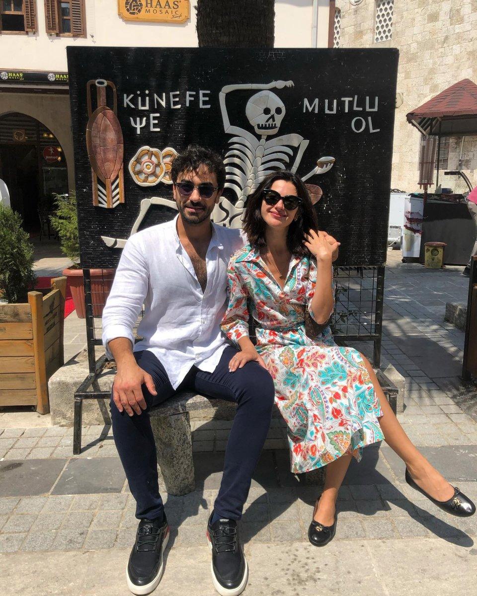 Gökhan Alkan, Nesrin Cavadzade'yi sildi
