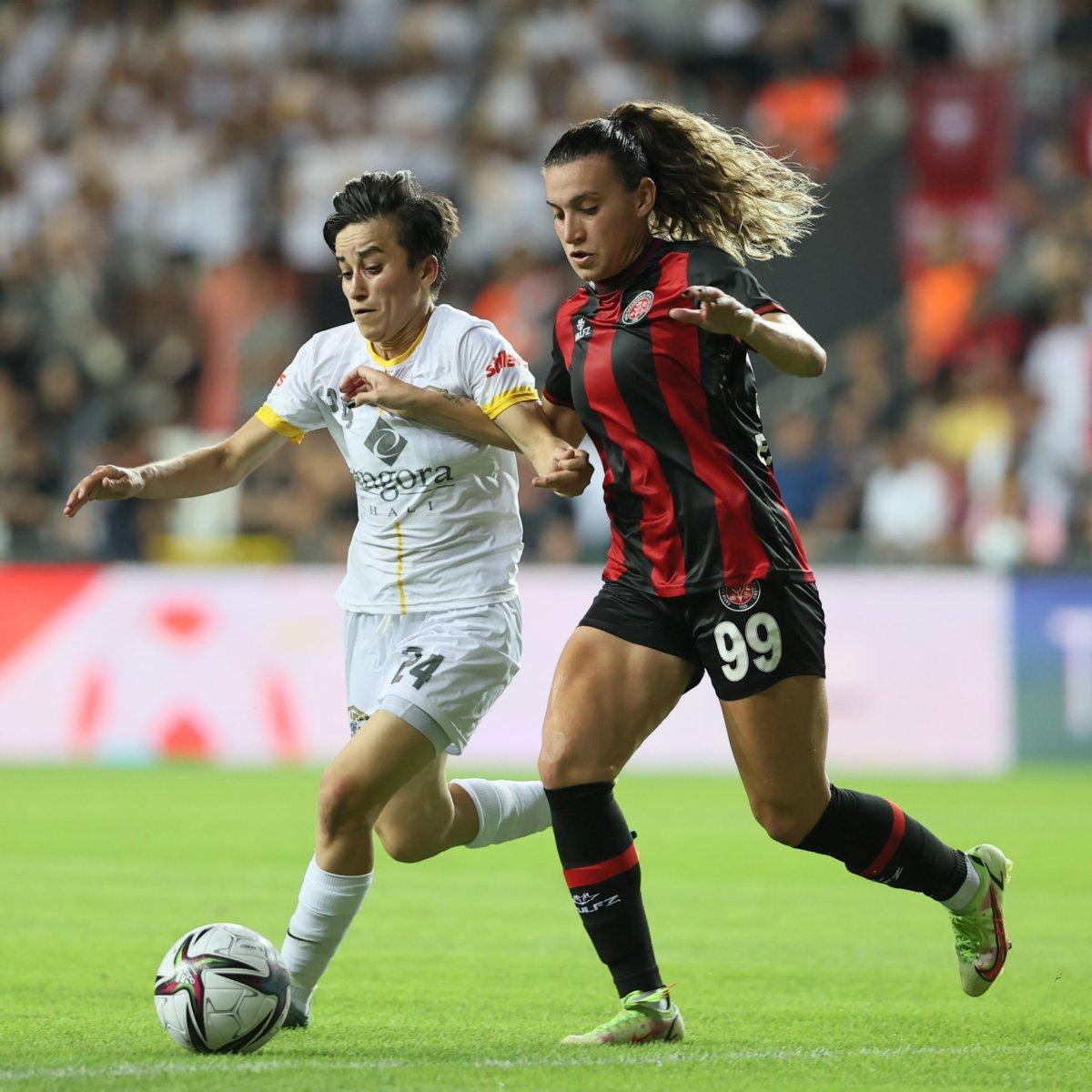 Kadın Futbol Süper Ligi'nde ALG Spor şampiyon