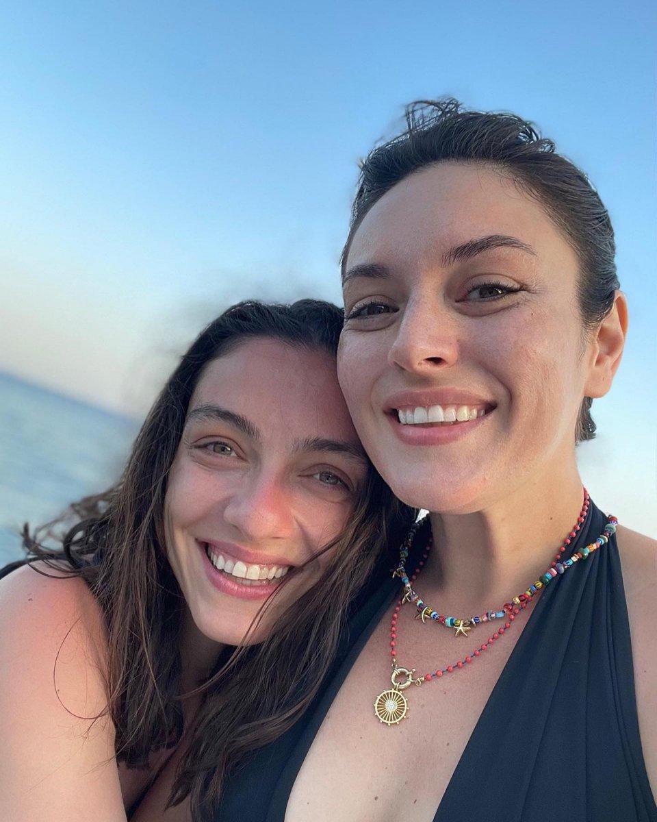 Ezgi Mola'nın ayak kokusu isyanı