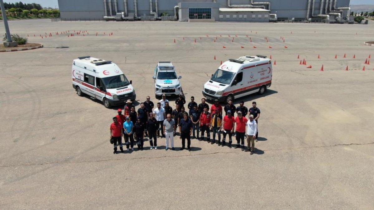 Gaziantep'te ambulans şoförlerinin eğitim görüntüleri