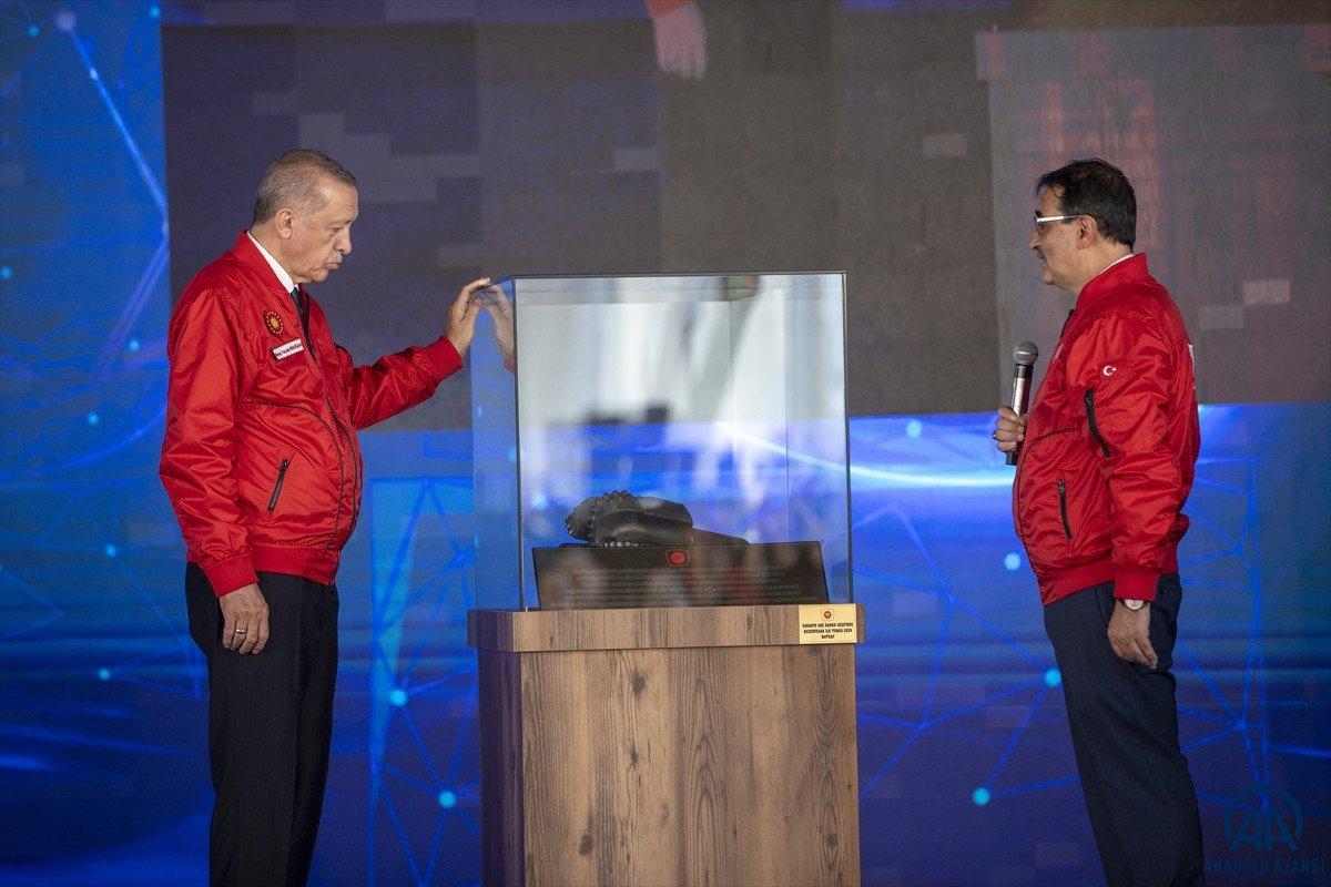 Cumhurbaşkanı Erdoğan: Karadeniz gazı, 2023'ten itibaren evlerde kullanılacak