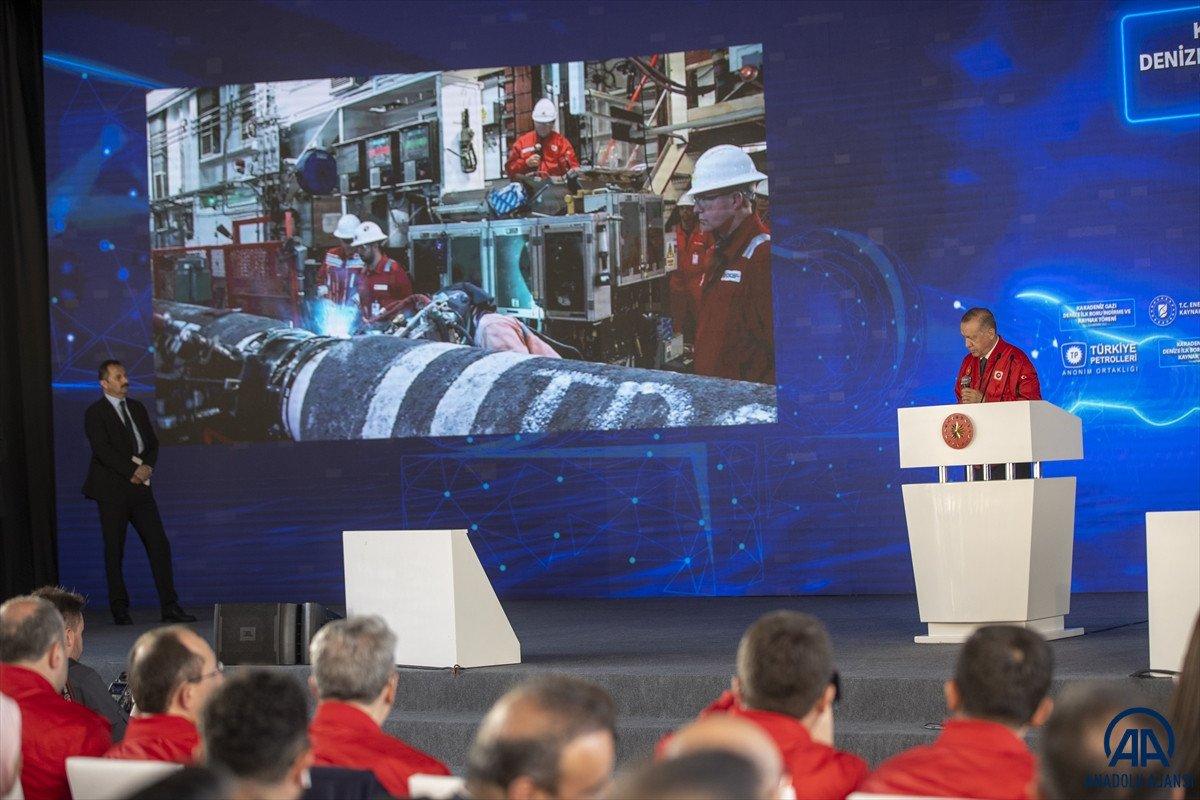 Cumhurbaşkanı Erdoğan: Karadeniz gazı, 2023'ten itibaren evlerde kullanılacak