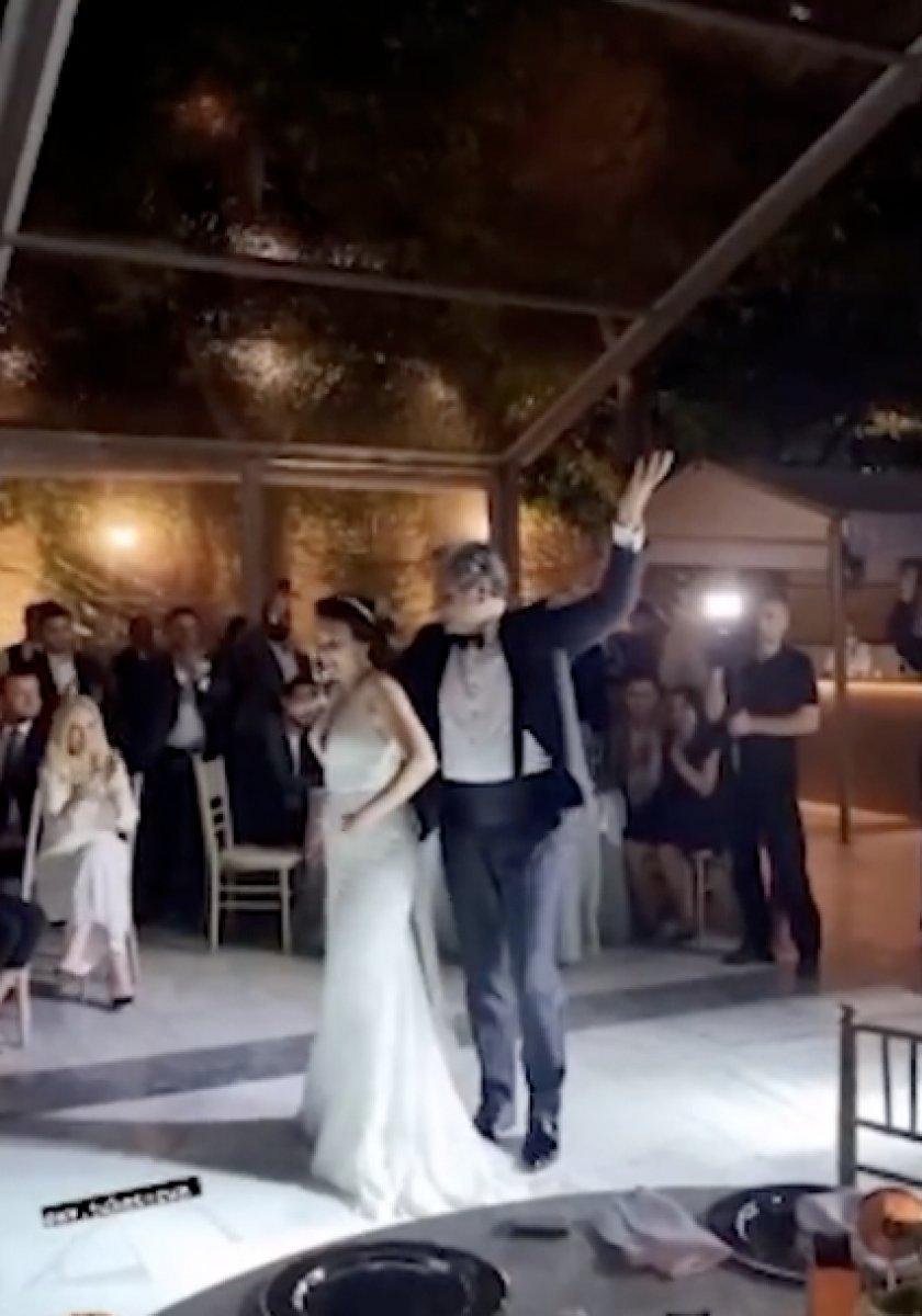 CHP'li Aykut Erdoğdu, Tuba Torun ile evlendi