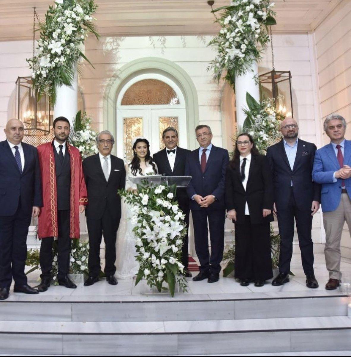 CHP'li Aykut Erdoğdu, Tuba Torun ile evlendi