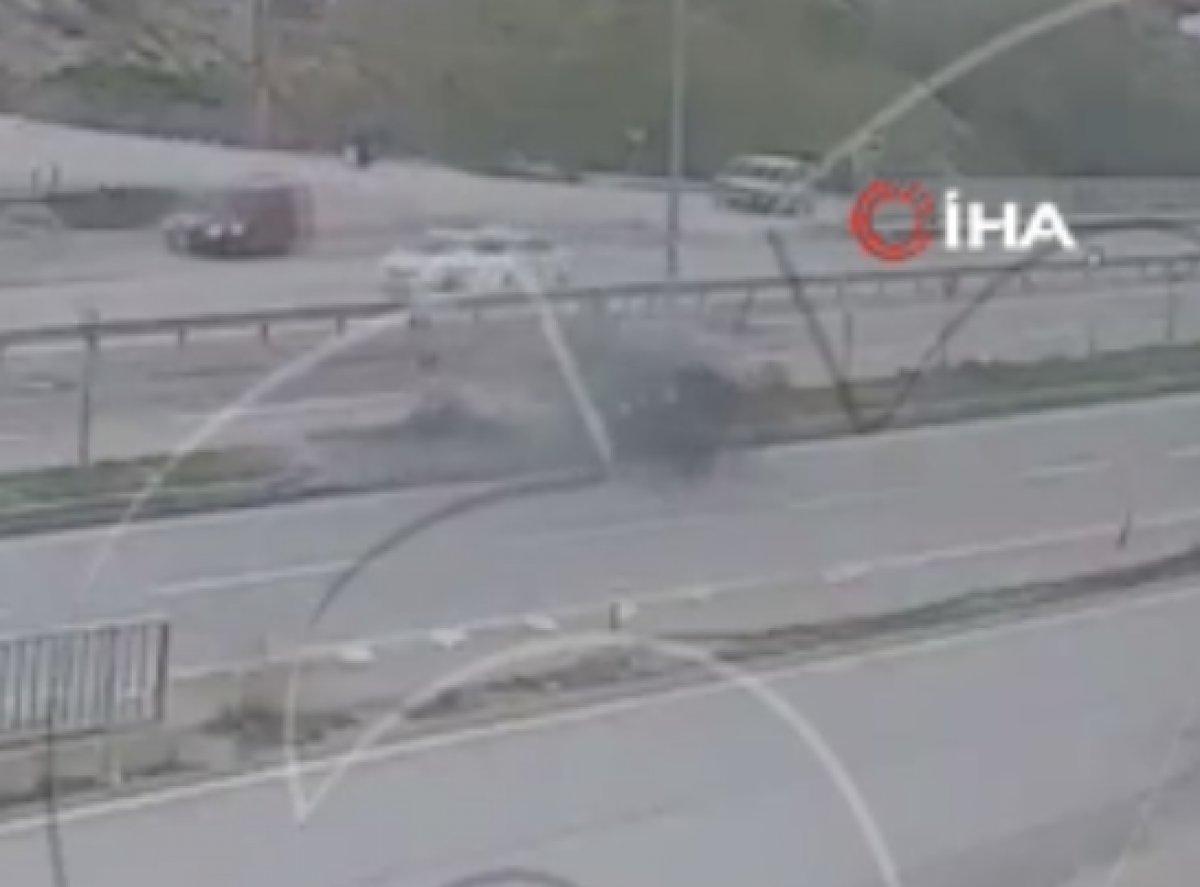 Yurt genelinde yaşanan kazalar kameralara yansıdı