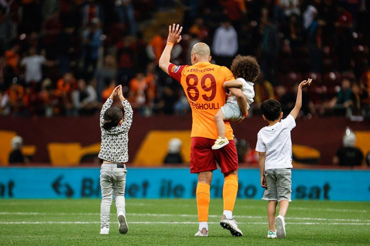 Feghouli ile Babel'in ayrılmaya niyeti yok