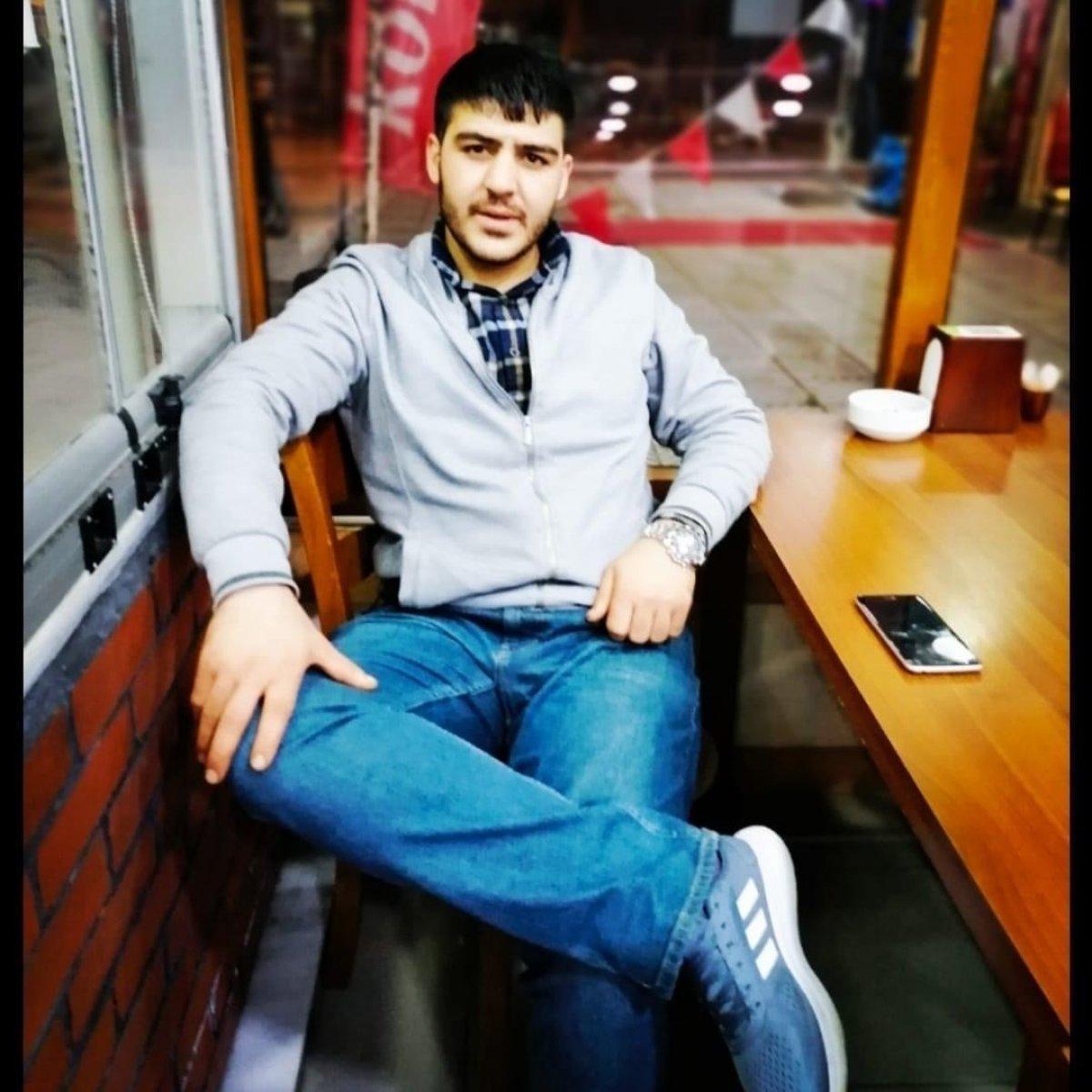 Adanalı genç evinde öldürüldü