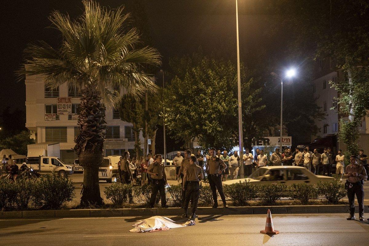 Antalya'da motosiklet kazası: 3 ölü