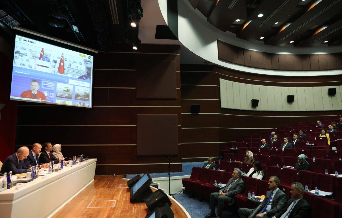 Ömer Çelik: Yunanistan'ın adaları silahlandırması kabul edilemez