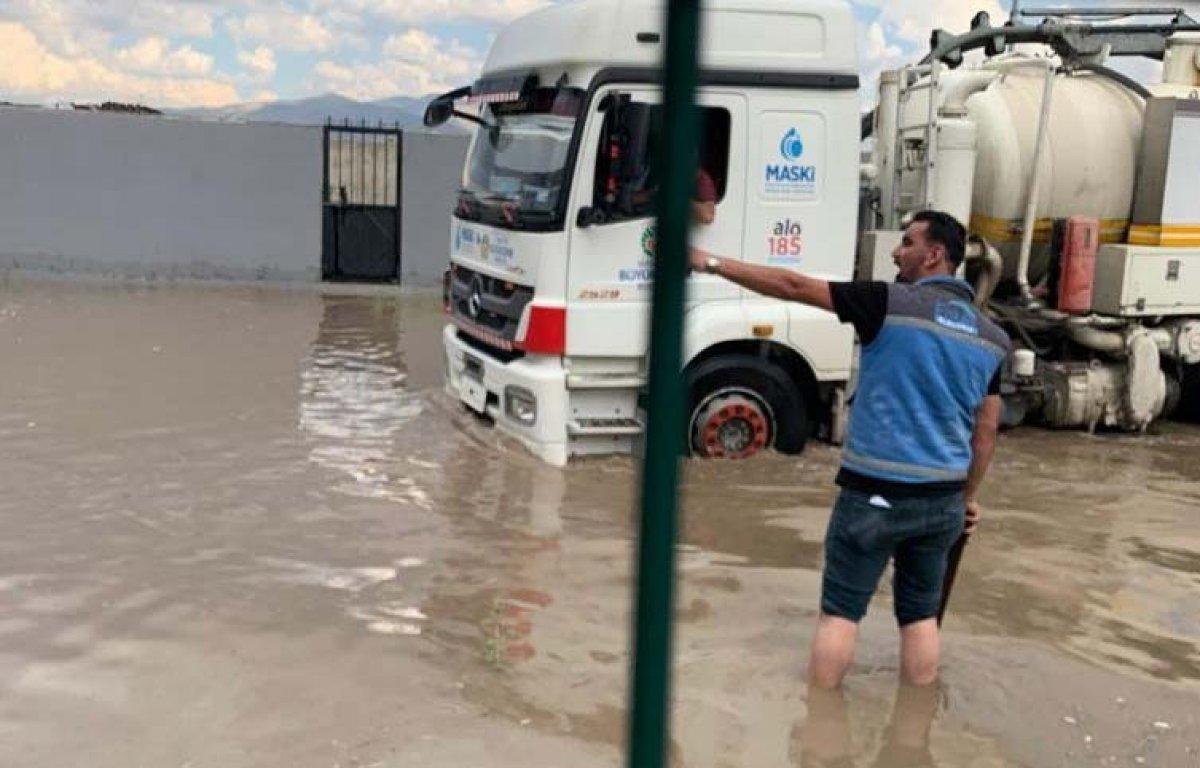 Malatya'da bazı fabrikaları su bastı