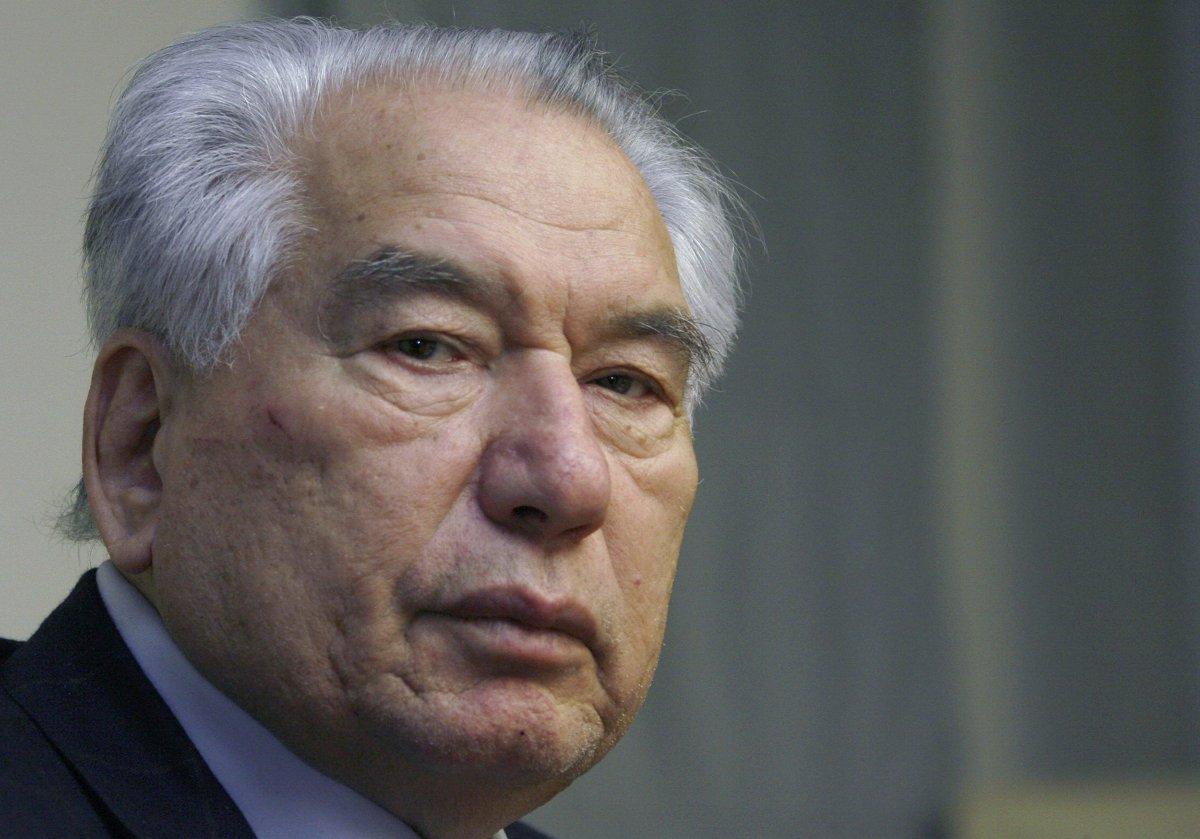 Büyük Kırgız yazar Cengiz Aytmatov'un 14'üncü ölüm yıl dönümü