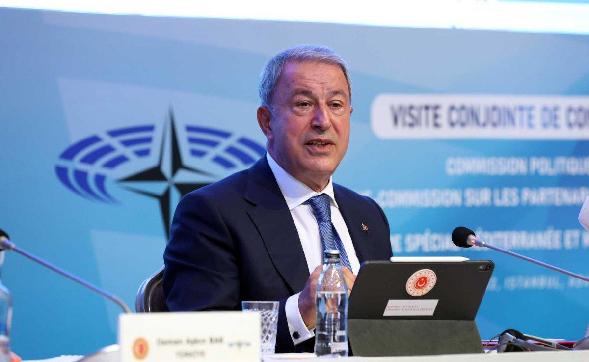 Hulusi Akar: Yunan uçakları hava sahamızı ihlal etti, karşılık verdik