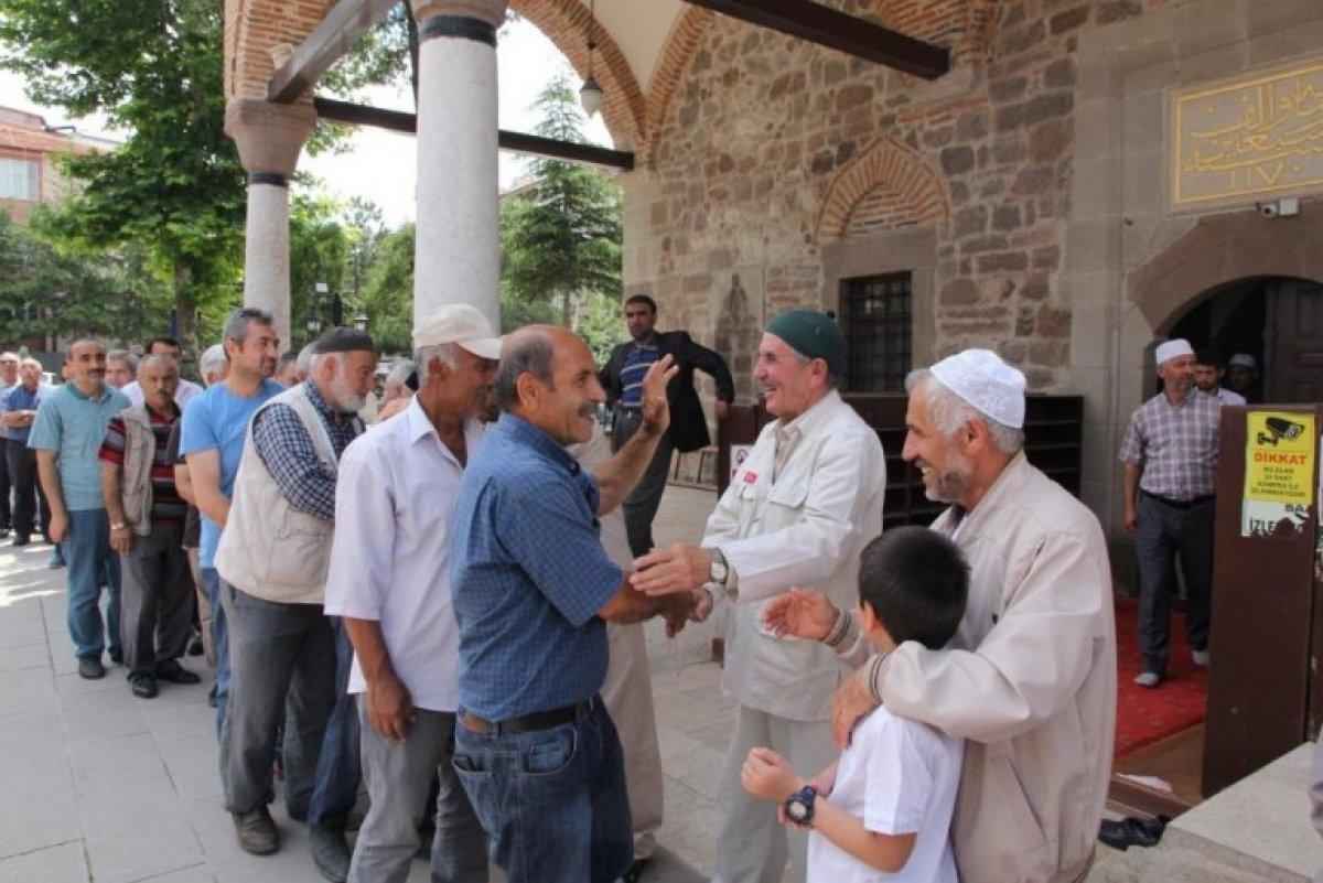 Çorum'da hacı adayları dualarla uğurlandı