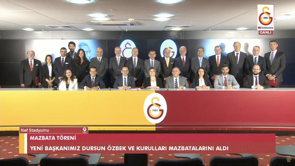 Galatasaray'da Dursun Özbek mazbatasını aldı