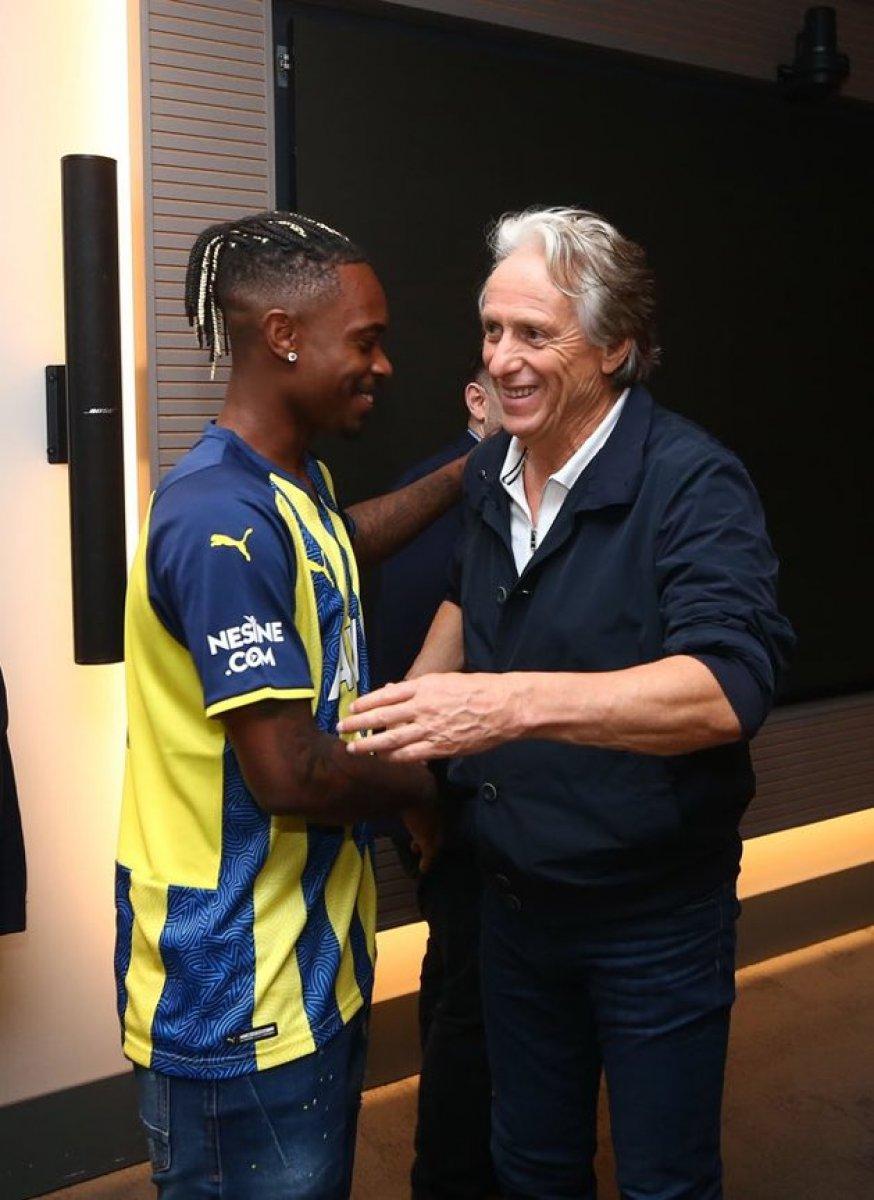 Lincoln Henrique resmen Fenerbahçe'de