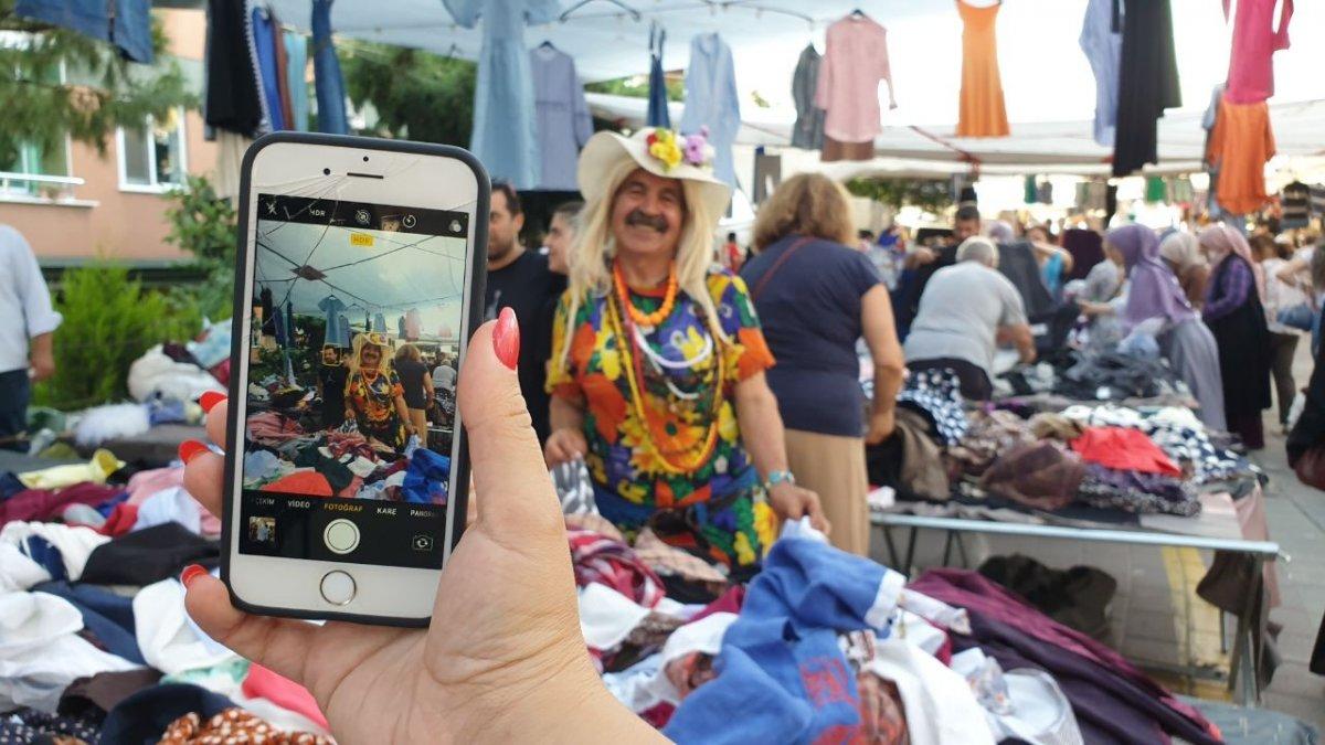 Denizli'de Dudu Abla’dan sıra dışı pazarlama yöntemi