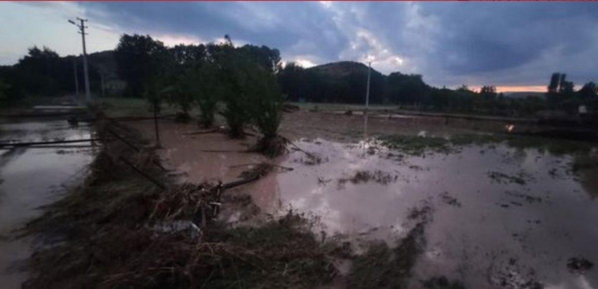 AFAD'dan sağanak yağıştan etkilenen 13 ildeki çalışmalara ilişkin açıklama