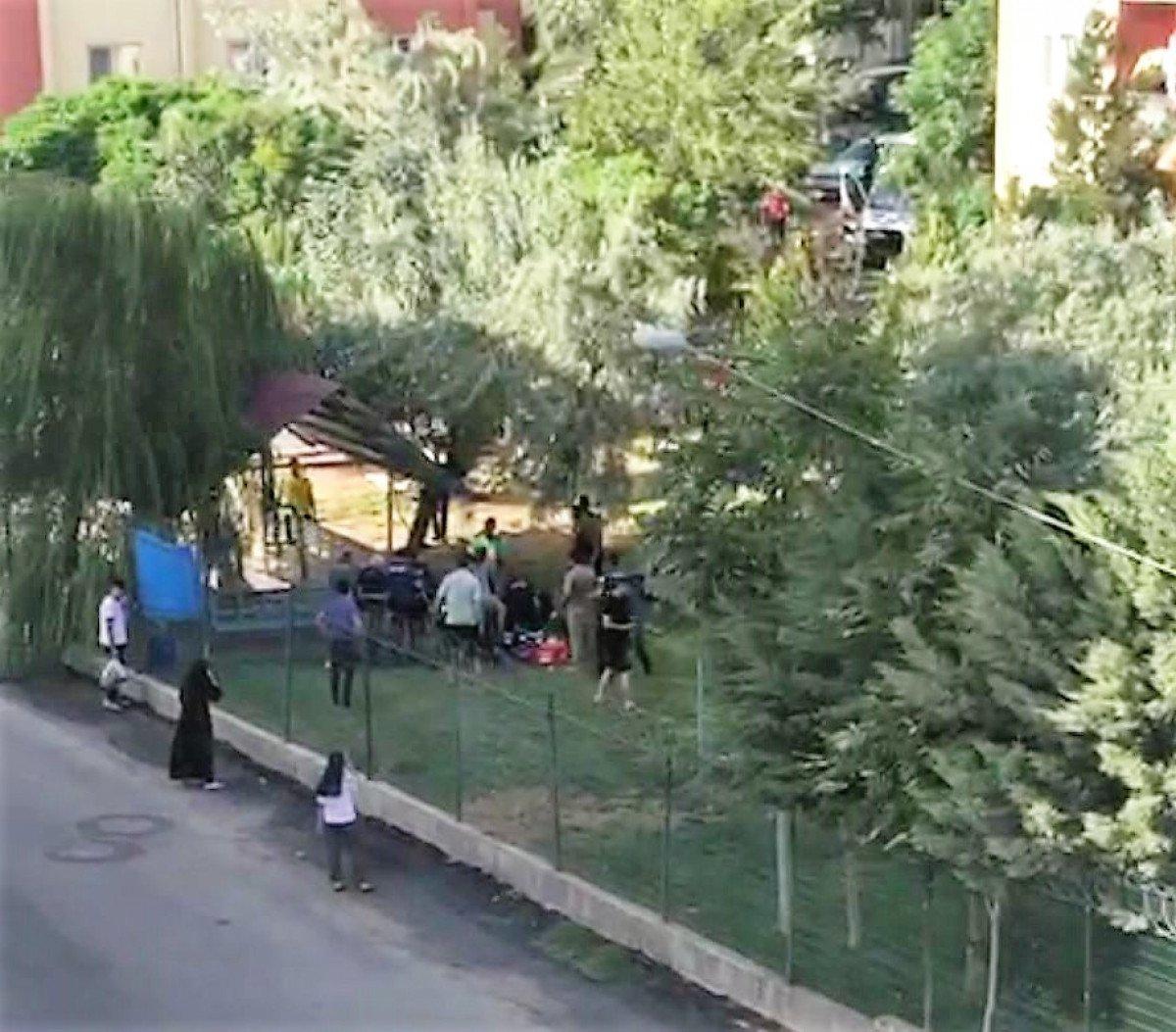 Batman’da görevli polis memuru, eşi ile oğlunu öldürdü