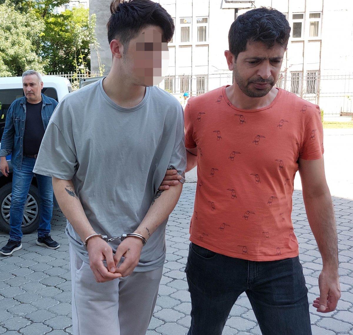 Samsun'daki genç, girdiği evden kombi çaldı