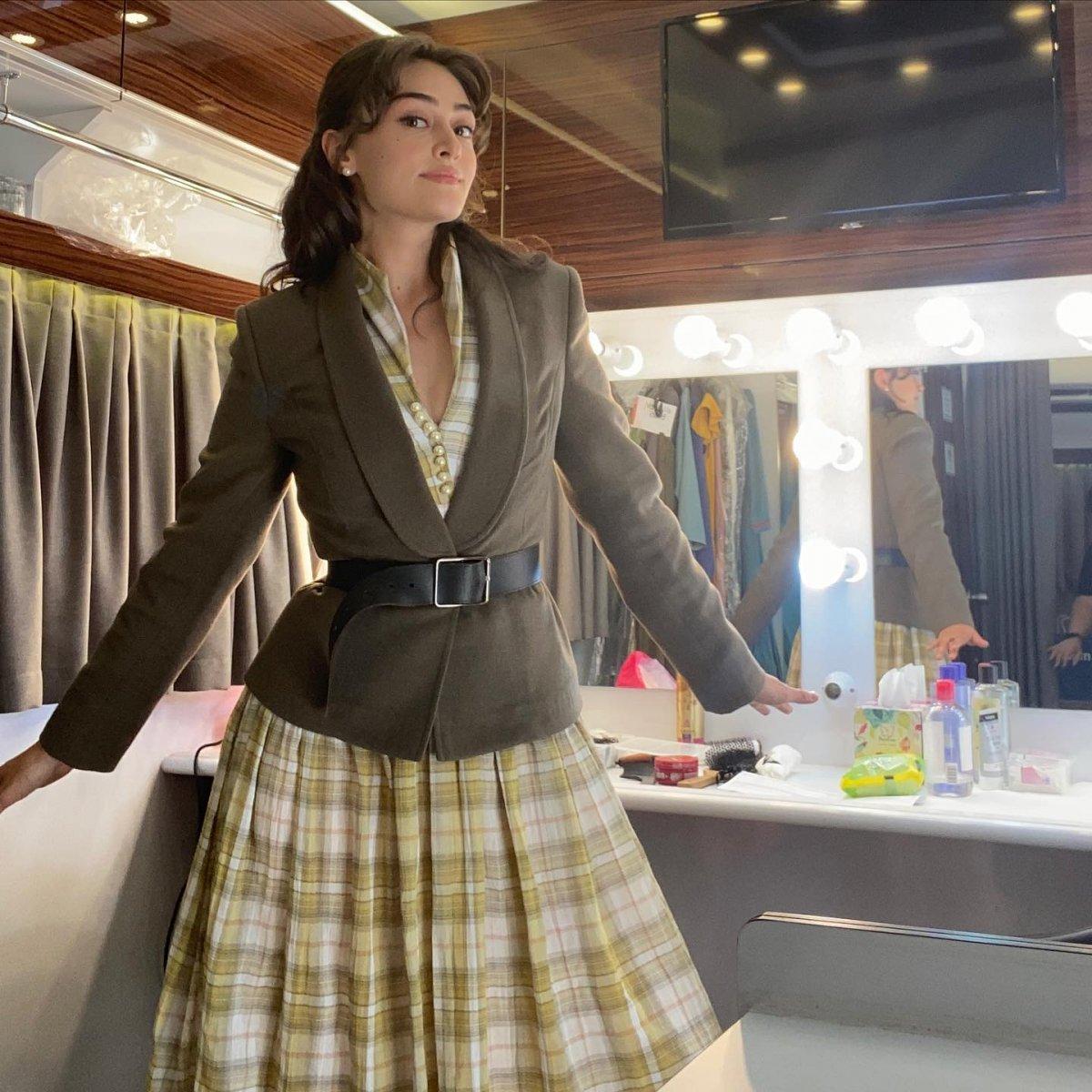 Esra Bilgiç'in yeni projesi