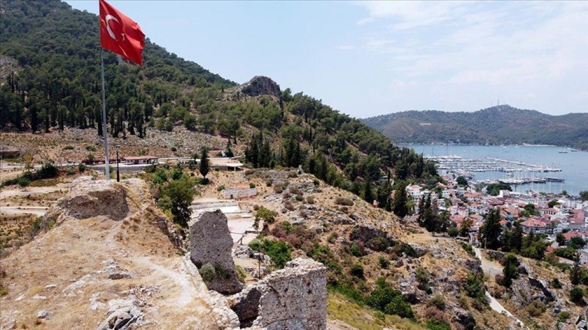 Fethiye Kalesi'ne kurtarma kazısı