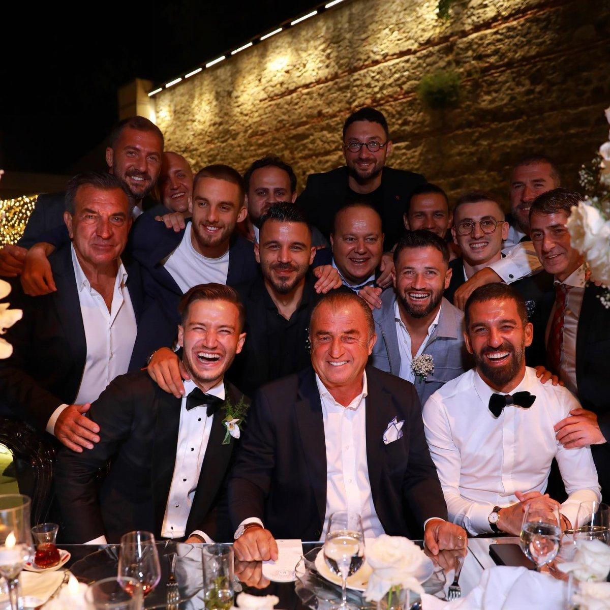 Oğulcan Çağlayan, Peri Ispartalı ile evlendi