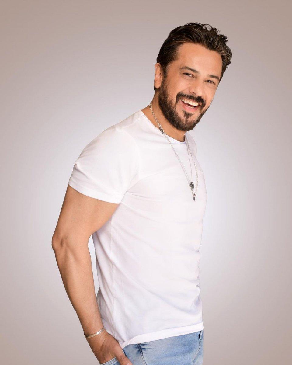 Emre Altuğ: Çağla ile arkadaş değiliz