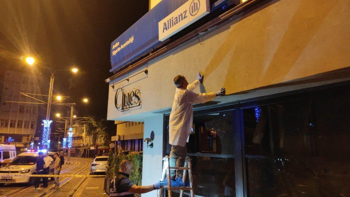 Kocaeli'de eğlence mekanı kurşunlandı: 3 gözaltı