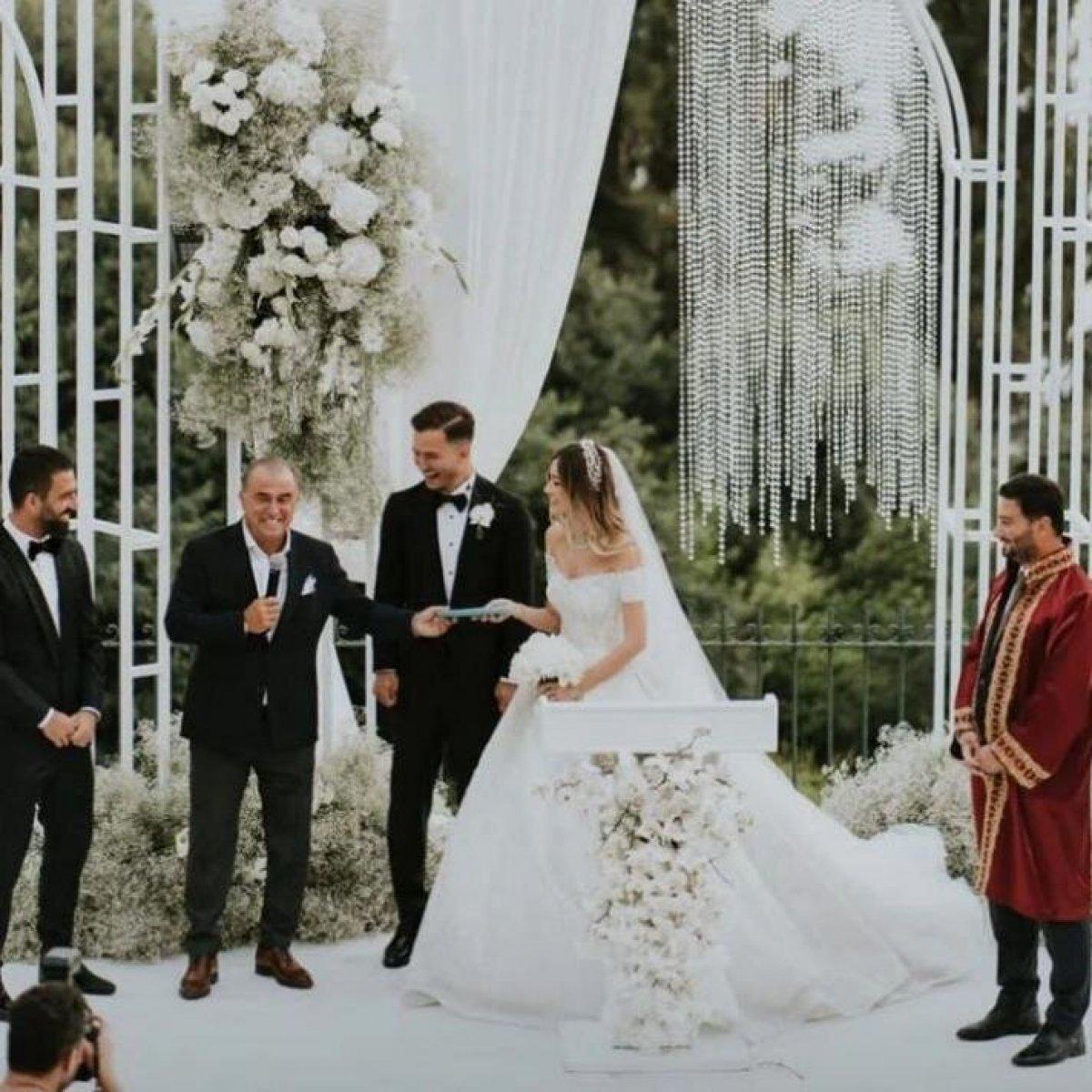 Oğulcan Çağlayan, Peri Ispartalı ile evlendi