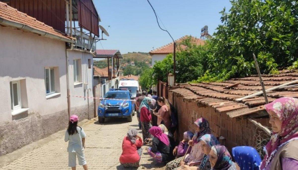 Manisa'da karı-koca evlerinde öldürülmüş halde bulundu