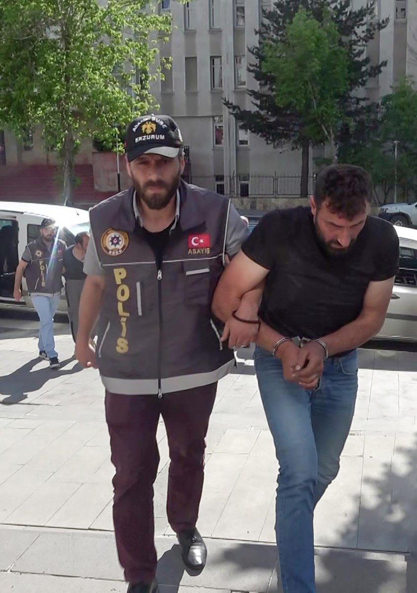 Erzurum’da aynı evde yaşadığı Ayşecik'i öldürdü