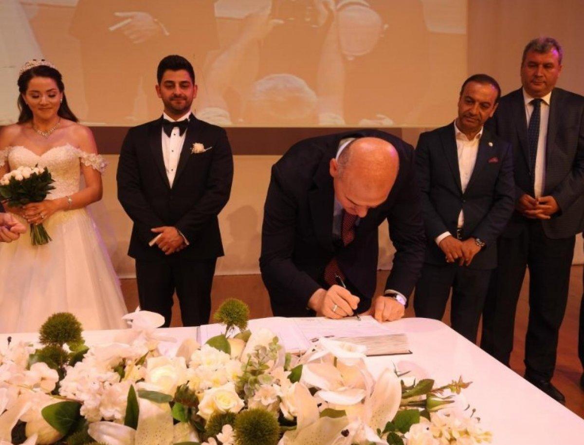 Süleyman Soylu, MHP'li vekilin kızının nikah şahidi oldu