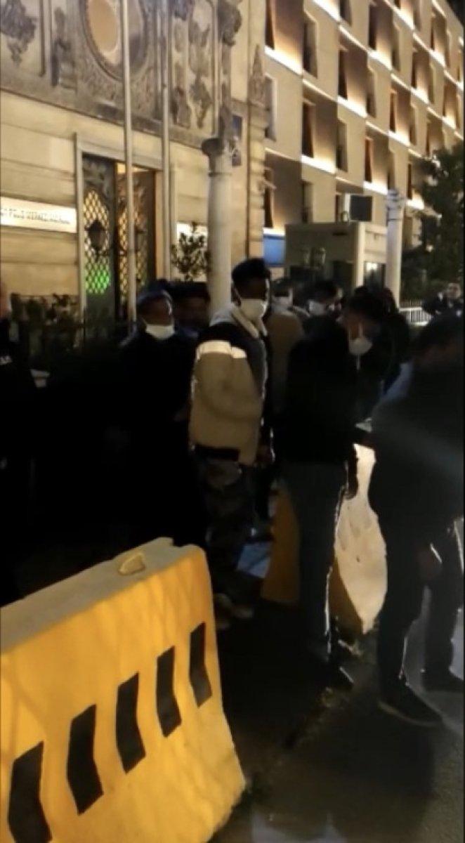 Okmeydanı’ndaki taciz ihbarından göçmen çıktı