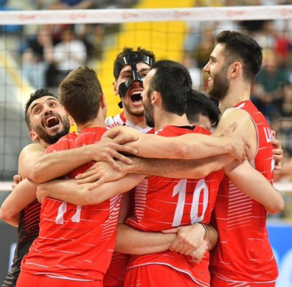 A Milli Erkek Voleybol Takımı, Hırvatistan'ı yenerek finale yükseldi