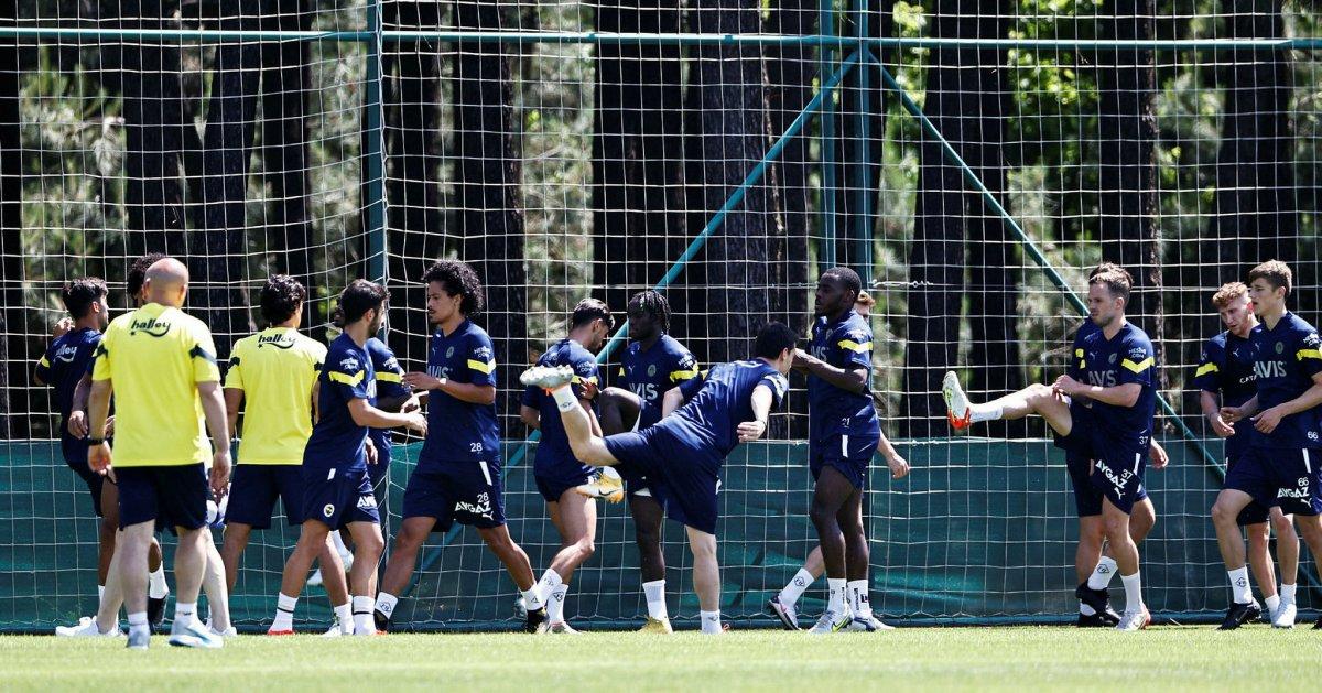 Fenerbahçe'de kombine biletler tükendi