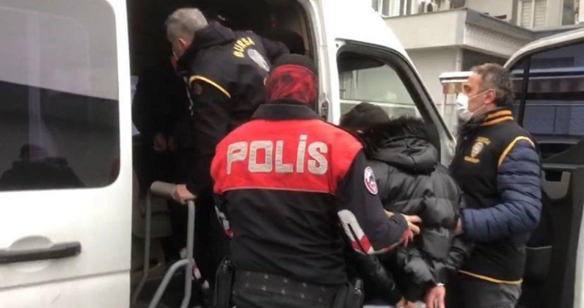 Bursa'da husumetlilerine gecelik giydirip mermi yutturan sanıklar hakim karşısına çıktı