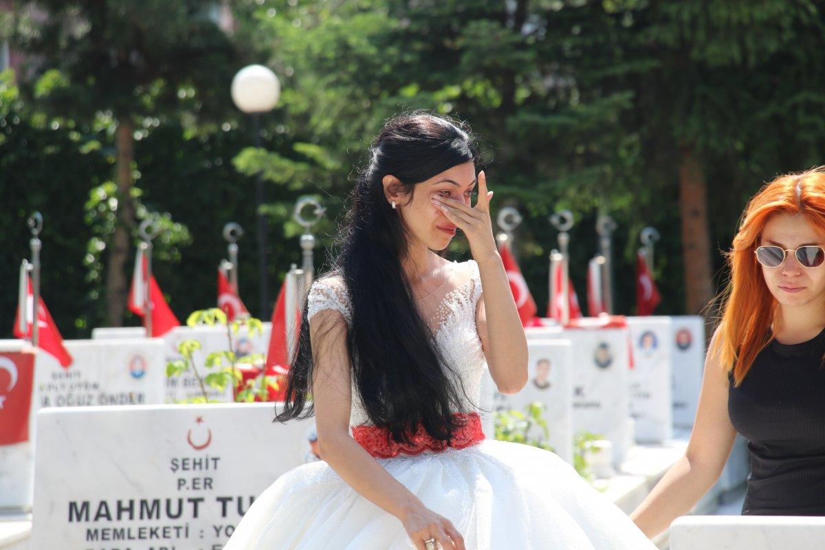 Ankara'daki şehitlikte Babalar Günü