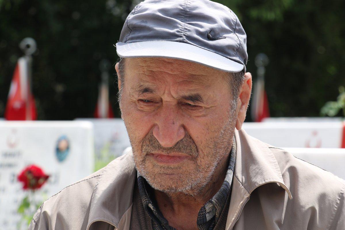 Ankara'daki şehitlikte Babalar Günü