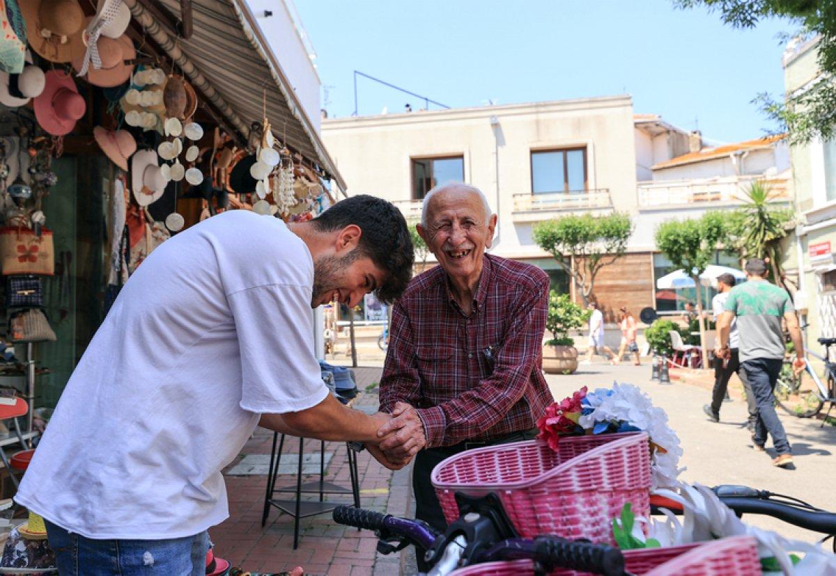 İstanbul'daki en yaşlı muhtar 95 yaşında görevine devam ediyor
