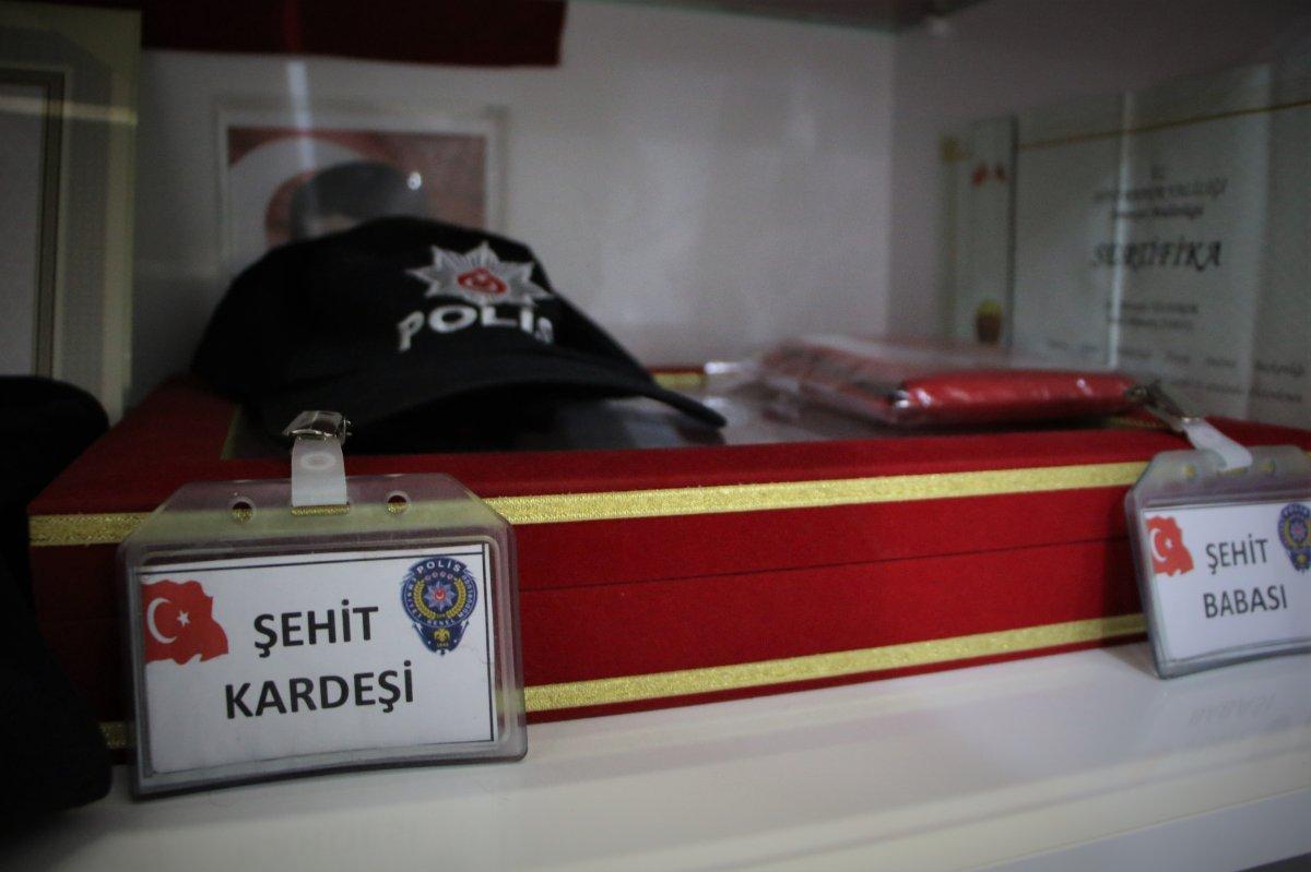 Babalar Günü'nde şehit evladının kabrine gitti: O geleceğine, biz geldik