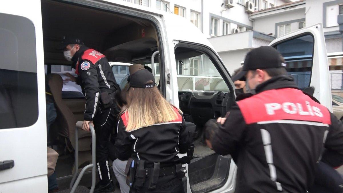 Bursa'da husumetlilerine gecelik giydirip mermi yutturan sanıklar hakim karşısına çıktı